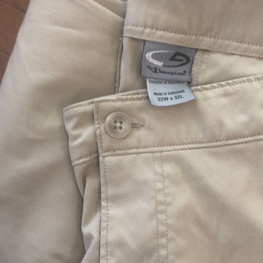 Men’s khaki/ tan golf pants